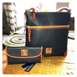 Dooney & bourke pebble crossbody with wallet